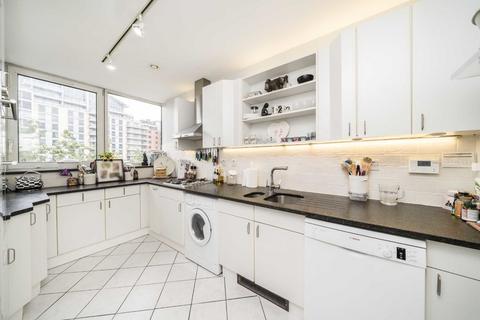 3 bedroom flat for sale, Chelsea Crescent, London SW10