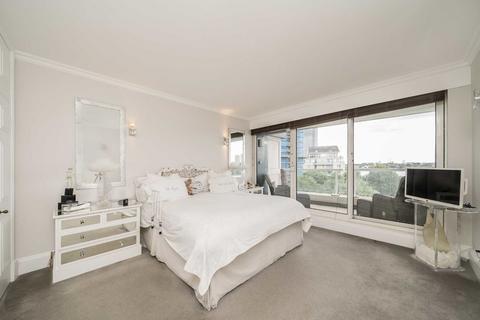 3 bedroom flat for sale, Chelsea Crescent, London SW10