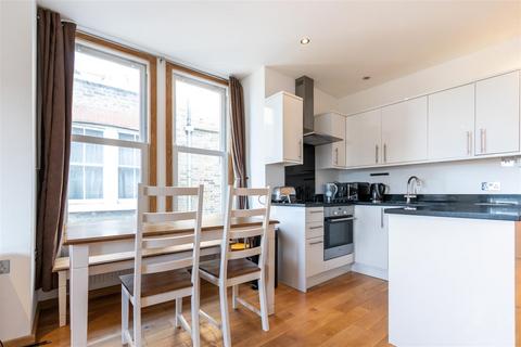 2 bedroom apartment to rent, Mazenod Avenue, West Hampstead, NW6