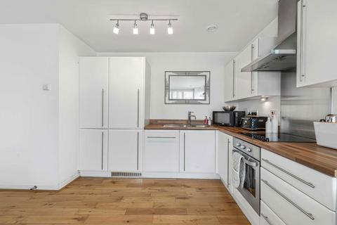 2 bedroom flat for sale, Marine Street, London SE16