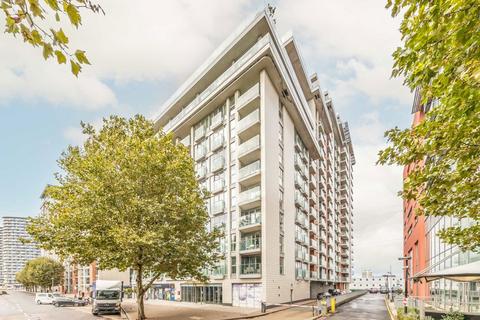 2 bedroom flat for sale, Western Gateway, London E16