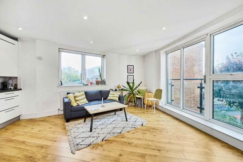 2 bedroom flat for sale, Rowcross Street, London SE1