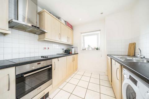 2 bedroom flat for sale, Basin Approach, London E14