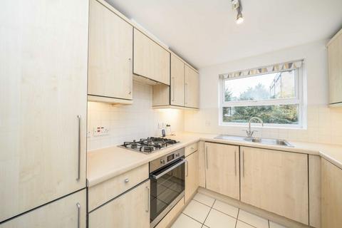 2 bedroom flat for sale, Schooner Close, London E14