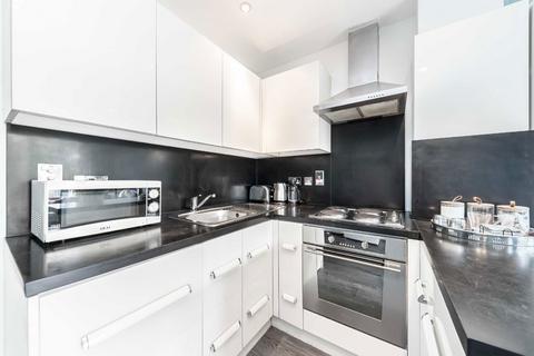 1 bedroom flat for sale, Maltings Place, London SE1