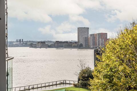 Fairmont Avenue, London E14