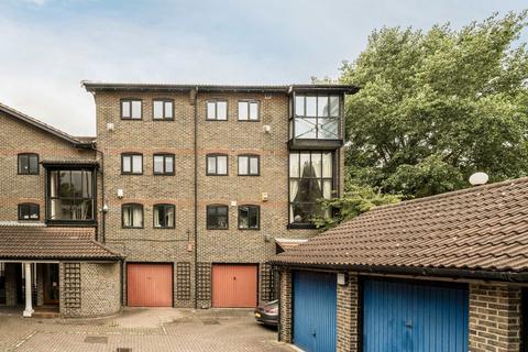 4 bedroom semi-detached house for sale, Bridge House Quay, London E14