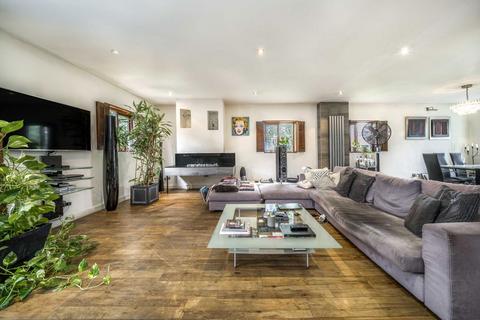 4 bedroom semi-detached house for sale, Bridge House Quay, London E14