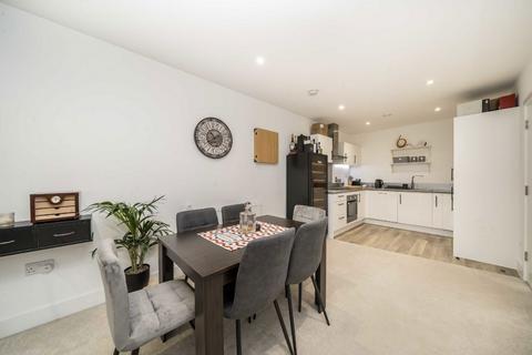 1 bedroom flat for sale, The Grange, London SE1