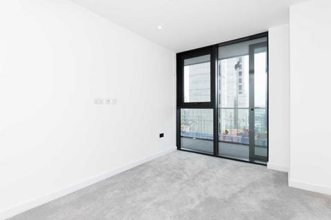 2 bedroom flat to rent, Merino Gardens, London E1W