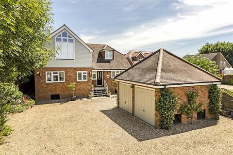 5 bedroom house for sale, Chertsey Lane, Staines-Upon-Thames TW18