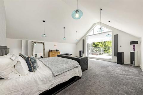 5 bedroom house for sale, Chertsey Lane, Staines-Upon-Thames TW18