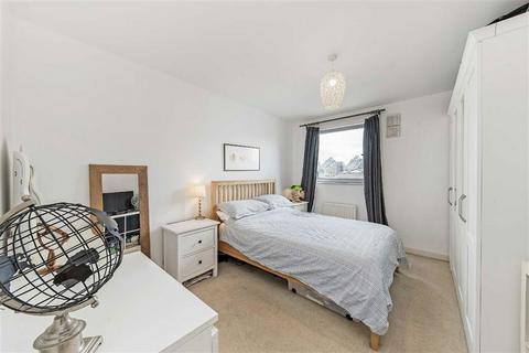 1 bedroom flat for sale, Townmead Road, London SW6