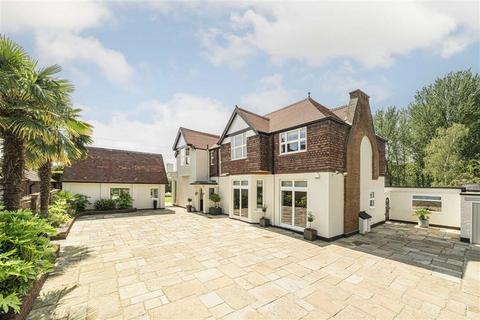 5 bedroom house for sale, Lower Hampton Road, Sunbury-On-Thames TW16