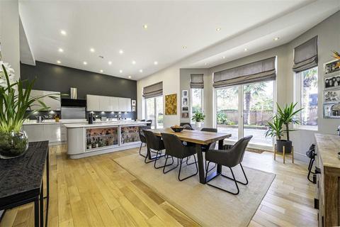 5 bedroom house for sale, Lower Hampton Road, Sunbury-On-Thames TW16