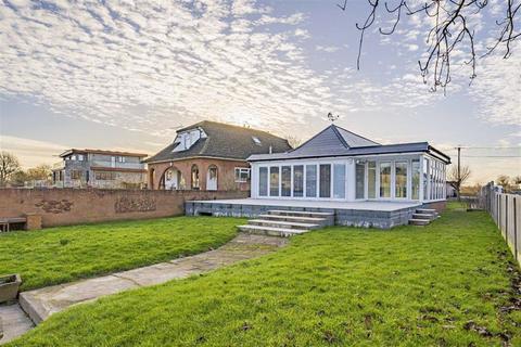 4 bedroom bungalow for sale, Laleham Reach, Chertsey KT16