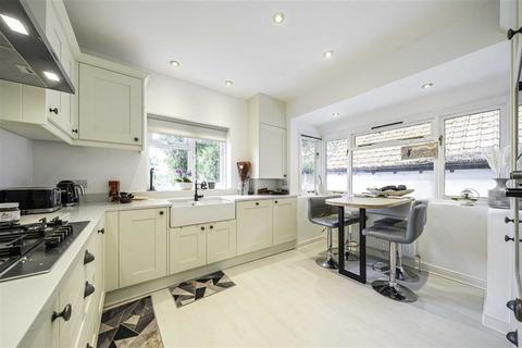 3 bedroom house for sale, Parke Road, Sunbury-On-Thames TW16