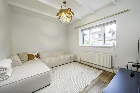 3 bedroom house for sale, Parke Road, Sunbury-On-Thames TW16