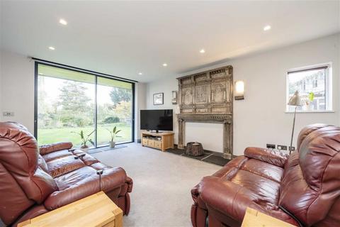 5 bedroom detached house for sale, Vicarage Walk, Maidenhead SL6