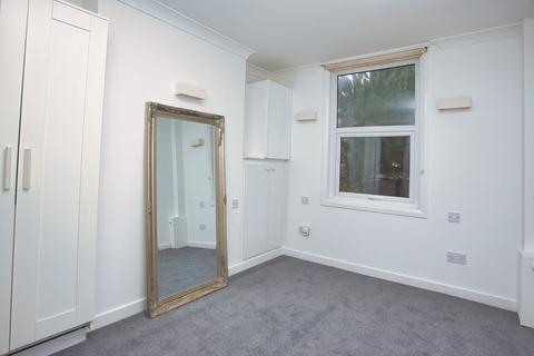 2 bedroom flat for sale, Ranelagh Road, Deal, CT14