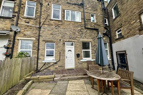 1 bedroom terraced house to rent, Back Dudwell Lane, Skircoat Green, Halifax