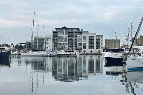 2 bedroom apartment for sale, Flat 6, Harbour Club Apartments, 1 Harbour Quay, East Sussex, BN23 5QG