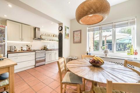 3 bedroom detached house for sale, Uxbridge Road, Hampton TW12