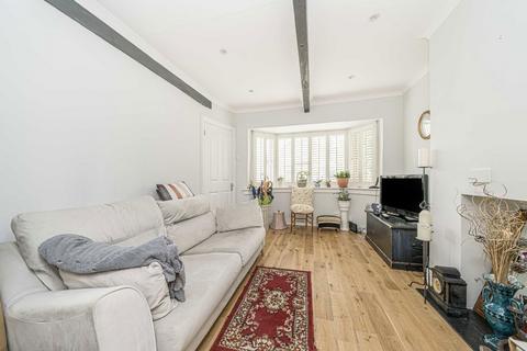 2 bedroom end of terrace house for sale, Dean Road, Hampton TW12