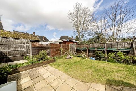 39 Amesbury Road, Feltham, TW13 5HH