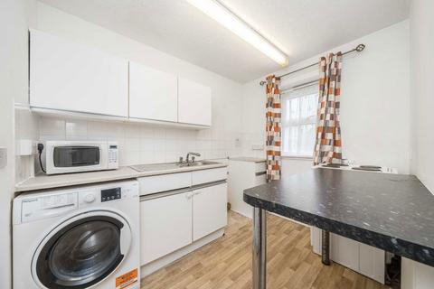 1 bedroom flat for sale, Burgess Close, Feltham TW13