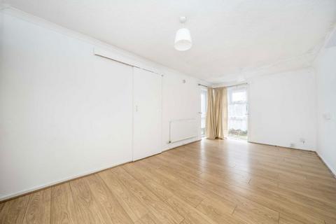 1 bedroom flat for sale, Burgess Close, Feltham TW13