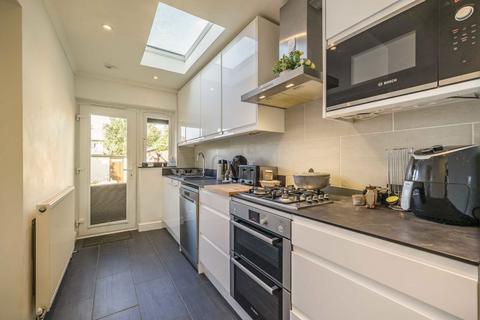 undefined, Fernside Avenue, Feltham TW13