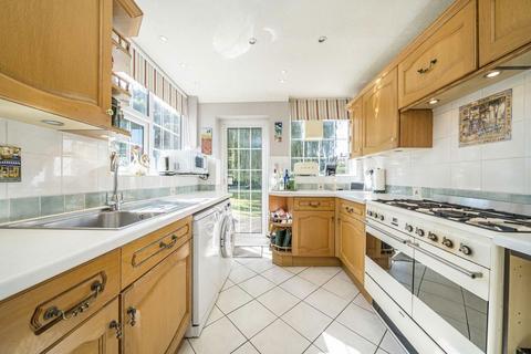 7 Elizabeth Way, Feltham, TW13 7PF