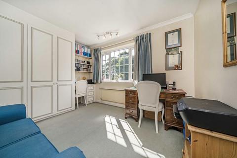 7 Elizabeth Way, Feltham, TW13 7PF