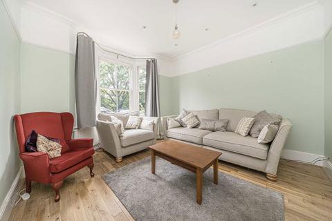 2 bedroom end of terrace house for sale, Eastbank Road, Hampton TW12