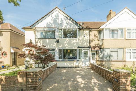 2 bedroom terraced house for sale, Hounslow Road, Feltham TW13