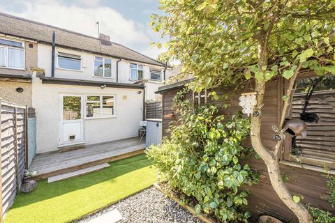 135 Hounslow Road, Hanworth, Feltham, TW13 6PX