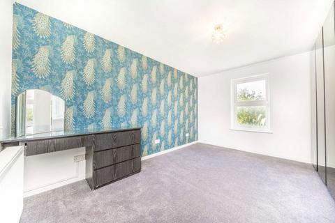 3 bedroom detached house for sale, Morland Close, Hampton TW12