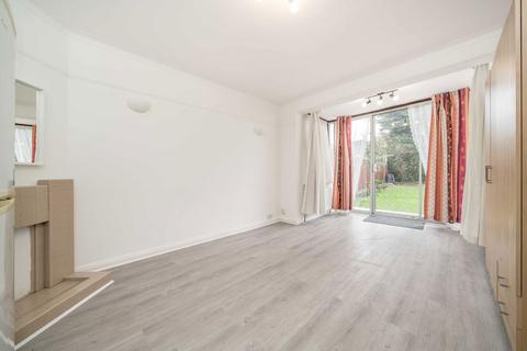 4 bedroom house to rent, Princes Avenue, Surbiton KT6