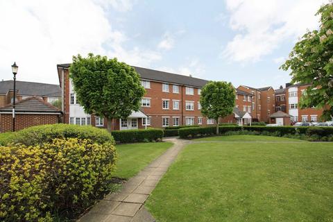 1 bedroom flat to rent, Sigrist Square, Kingston Upon Thames KT2