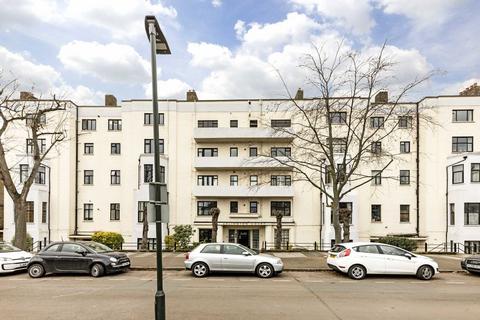 1 bedroom flat for sale, Arlington Road, Twickenham TW1