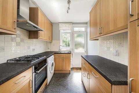 3 bedroom house for sale, Hartington Road, Twickenham TW1