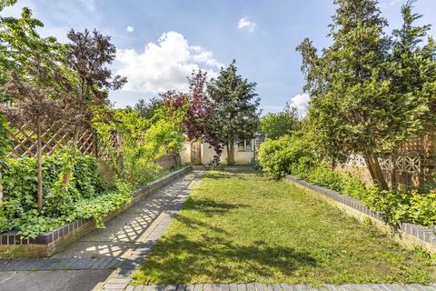 93 Twickenham Road, Isleworth, TW7 6AW