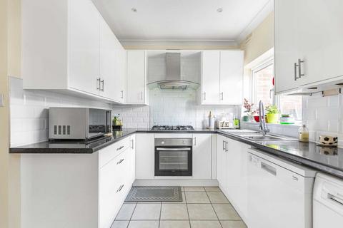 93 Twickenham Road, Isleworth, TW7 6AW