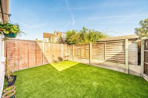 24 Napier Road, Isleworth, TW7 7HR