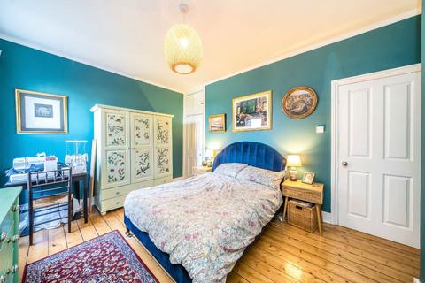 24 Napier Road, Isleworth, TW7 7HR