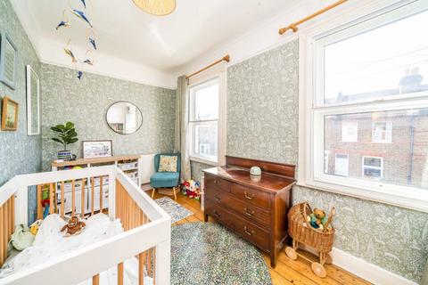 24 Napier Road, Isleworth, TW7 7HR