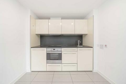 1 bedroom flat for sale, Union Lane, Isleworth TW7