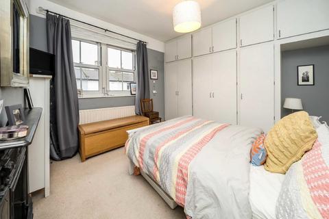25 Linkfield Road, Isleworth, TW7 6QP
