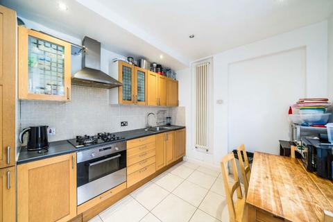 1 bedroom maisonette for sale, Barrow Walk, Brentford TW8